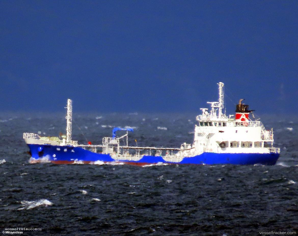 Seitoku-Maru - Oil Products Tanker vessel registered in Japan