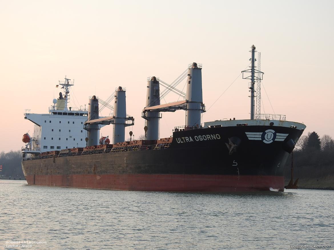 Ultra-Osorno - Bulk Carrier vessel registered in Panama