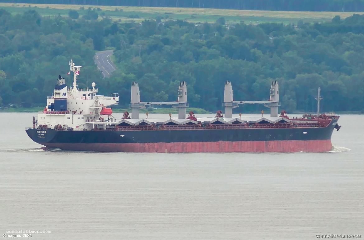 Niovi.gr - Bulk Carrier vessel registered in Marshall Islands