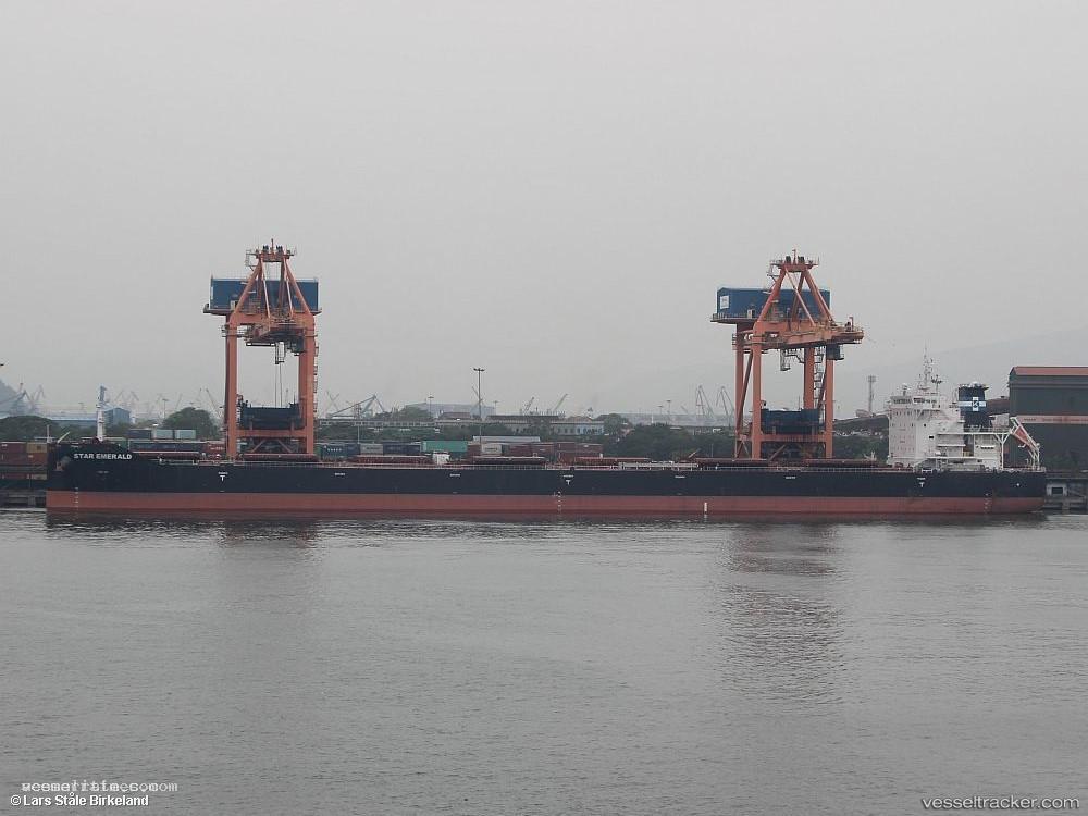 Star-Emerald - Bulk Carrier vessel registered in Bahamas