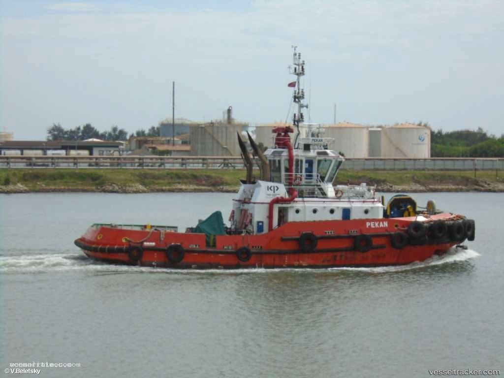 Power-Tenang - Tug vessel registered in Malaysia