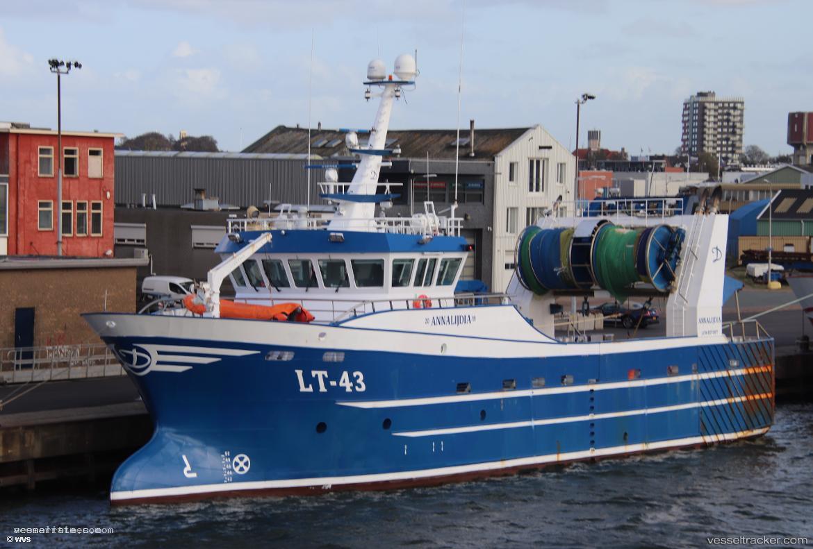 Lt-43-Annalijdia - Fishing Vessel vessel registered in United Kingdom