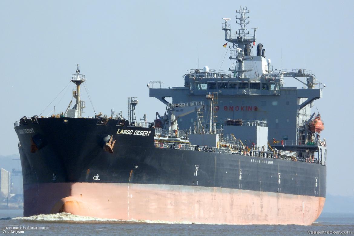 Largo-Desert - Chemical Oil Products Tanker vessel registered in Marshall Islands