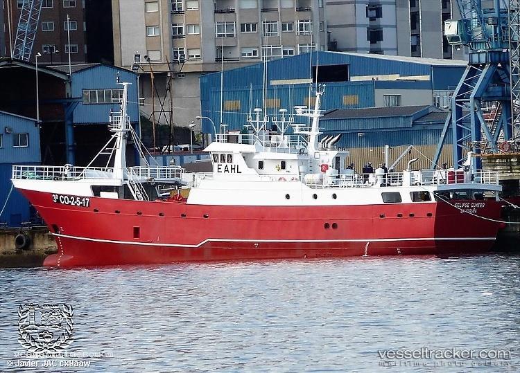 Eclipse-Cuatro - Fishing Vessel vessel registered in Spain