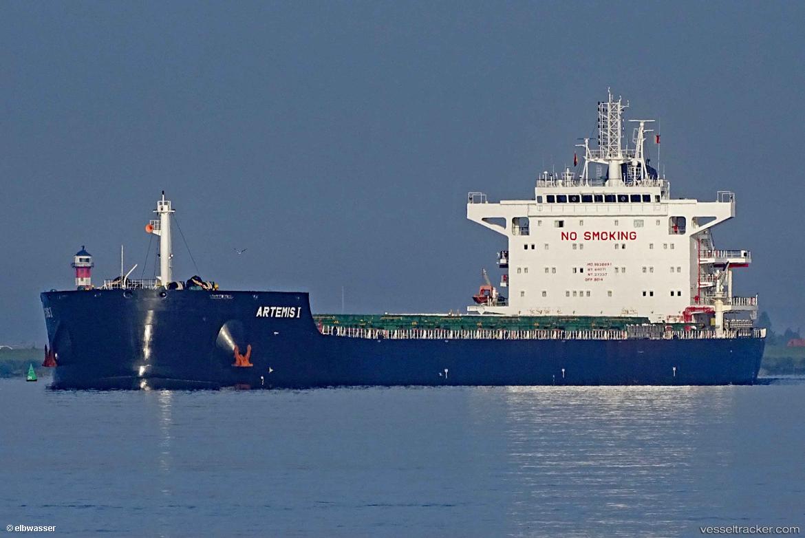 Artemis-I - Bulk Carrier vessel registered in Marshall Islands