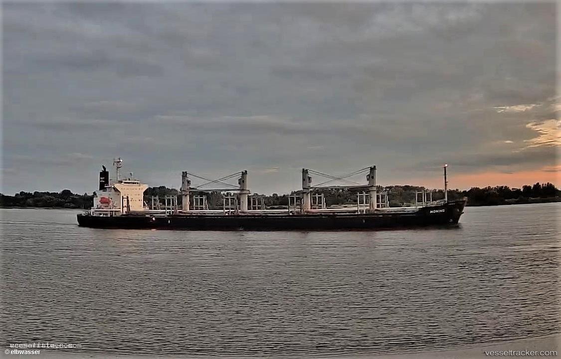 Moning - Bulk Carrier vessel registered in Panama
