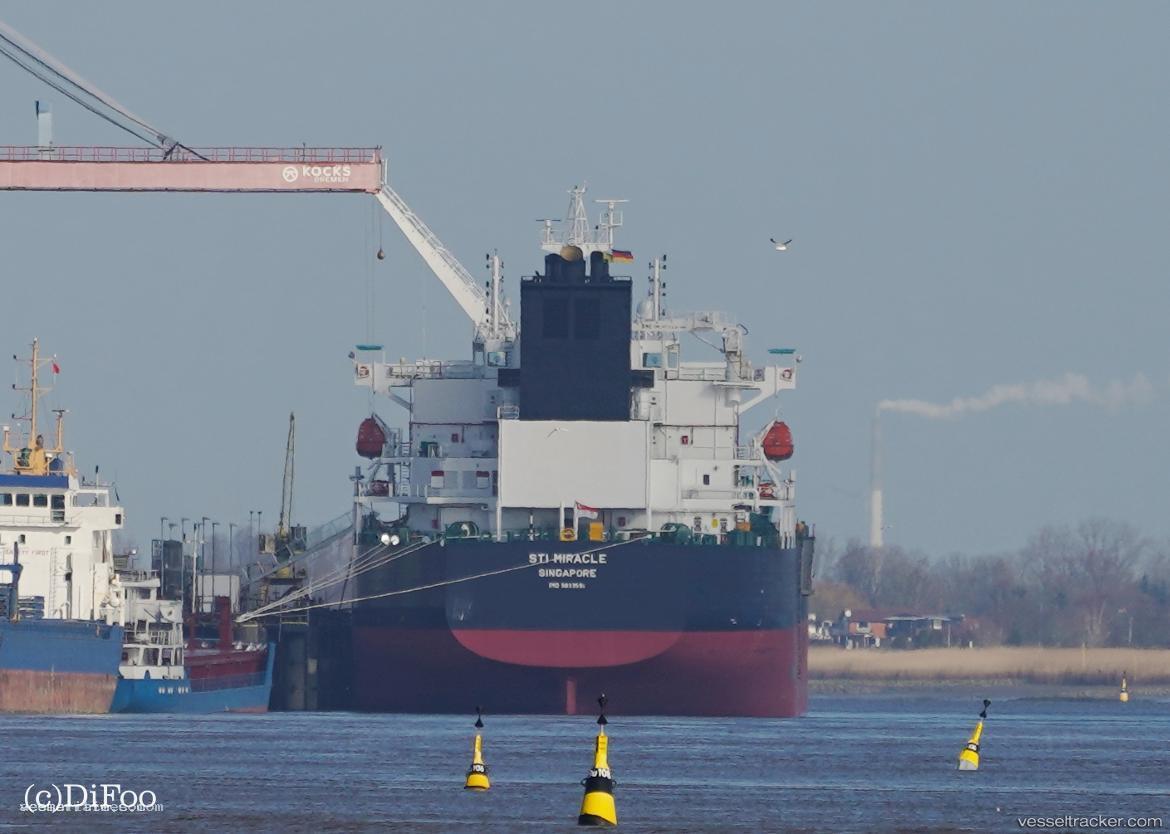Sti-Miracle - Chemical Oil Products Tanker vessel registered in Marshall Islands