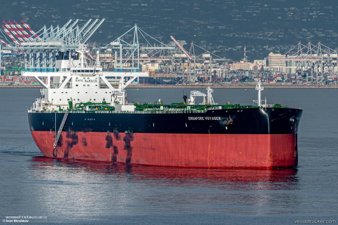 Singapore-Voyager - Crude Oil Tanker vessel registered in Marshall Islands