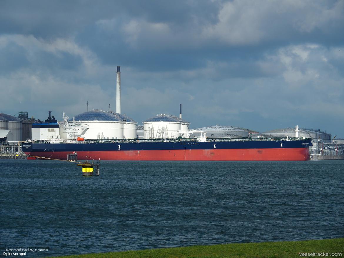 Marlin-Somerset - Oil Products Tanker vessel registered in Marshall Islands