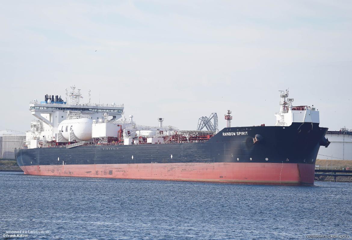 Rainbow-Spirit - Crude Oil Tanker vessel registered in Bahamas