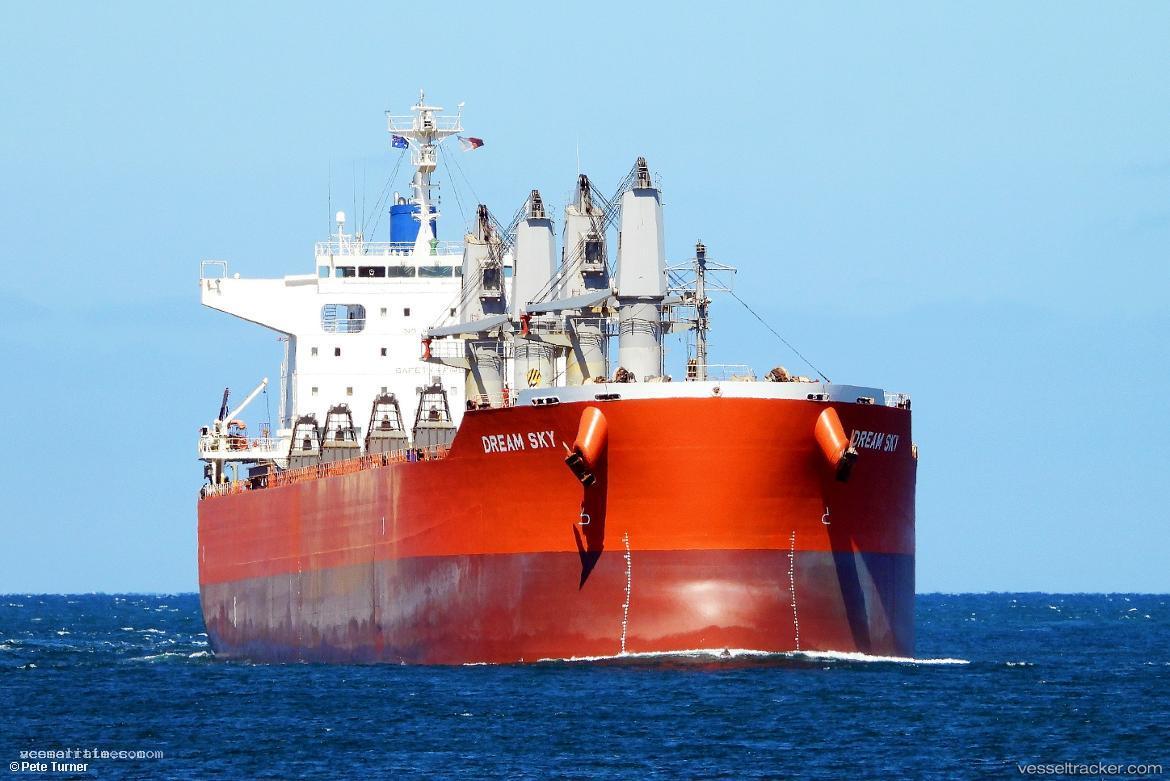 Dream-Sky - Bulk Carrier vessel registered in Panama