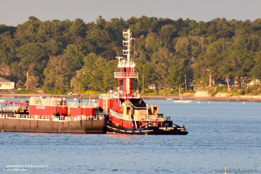 Susan-Rose - Tug vessel registered in United States of America