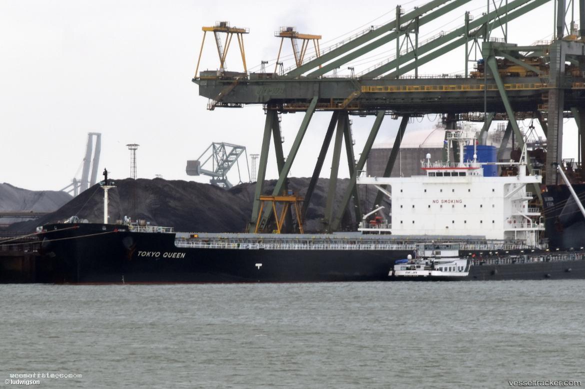 Tokyo-Queen - Bulk Carrier vessel registered in Singapore