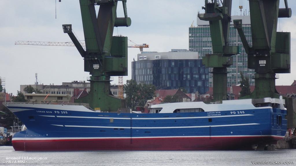 Lunar-Bow - Fishing Vessel vessel registered in United Kingdom