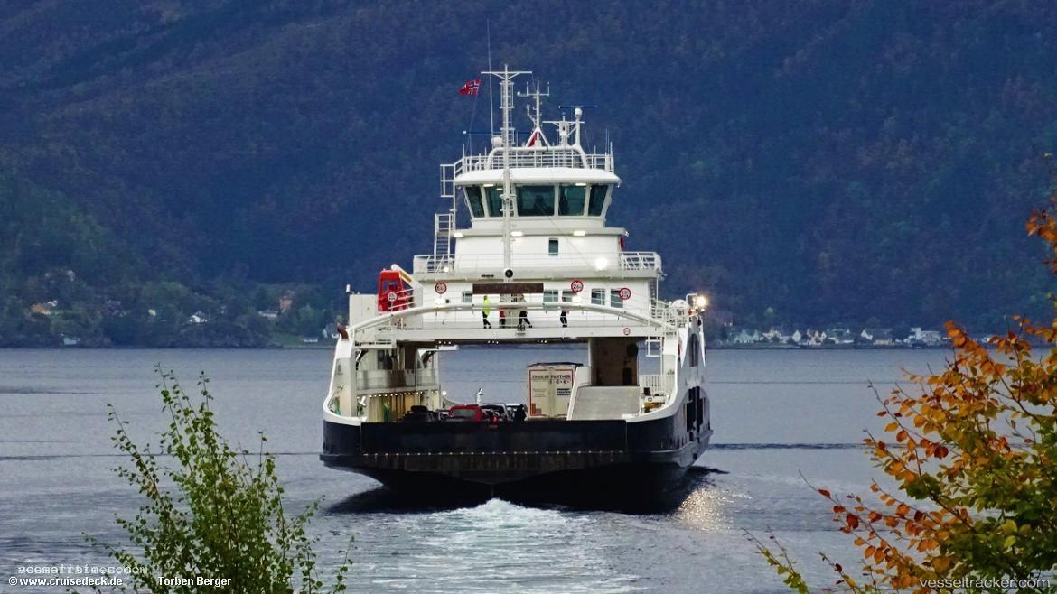 Samlafjord - Passenger Ro Ro Cargo Ship vessel registered in Norway