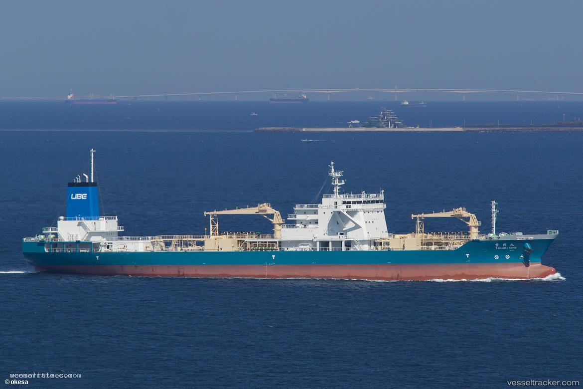Takaoki-Maru - Cement Carrier vessel registered in Japan
