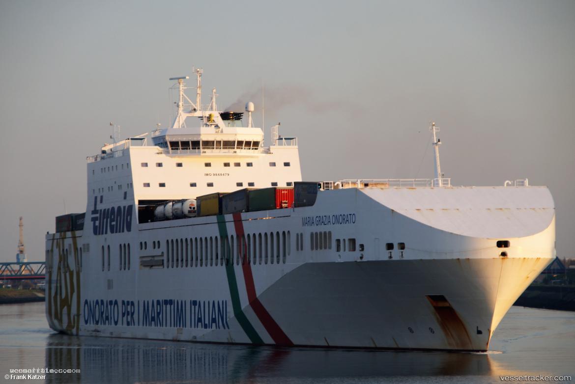 Longstone - Ro Ro Cargo Ship vessel registered in Netherlands