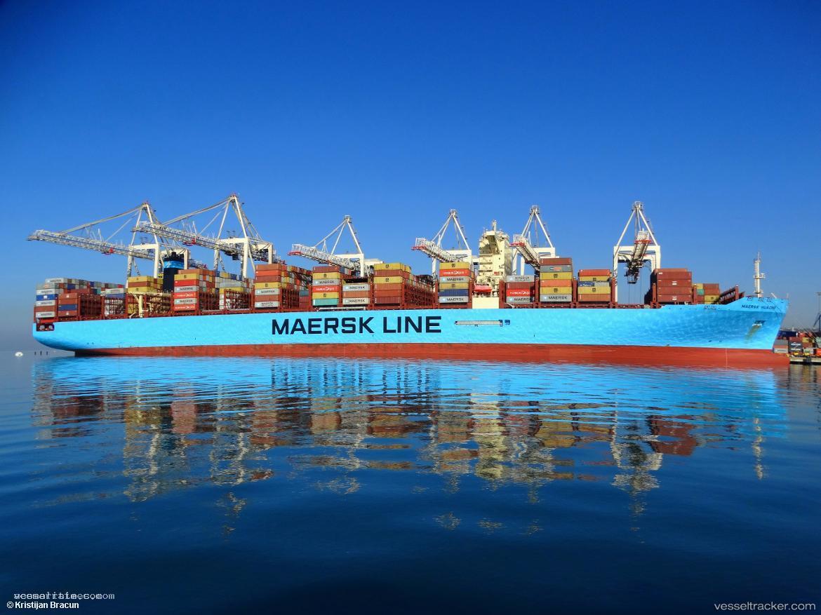 Maersk-Huacho - Container Ship vessel registered in Singapore