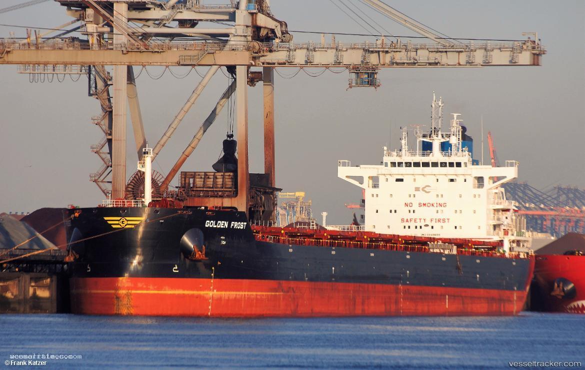 Golden-Frost - Bulk Carrier vessel registered in Marshall Islands