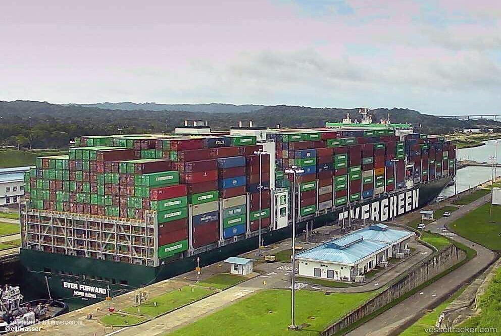 Ever-Forward - Container Ship vessel registered in Singapore