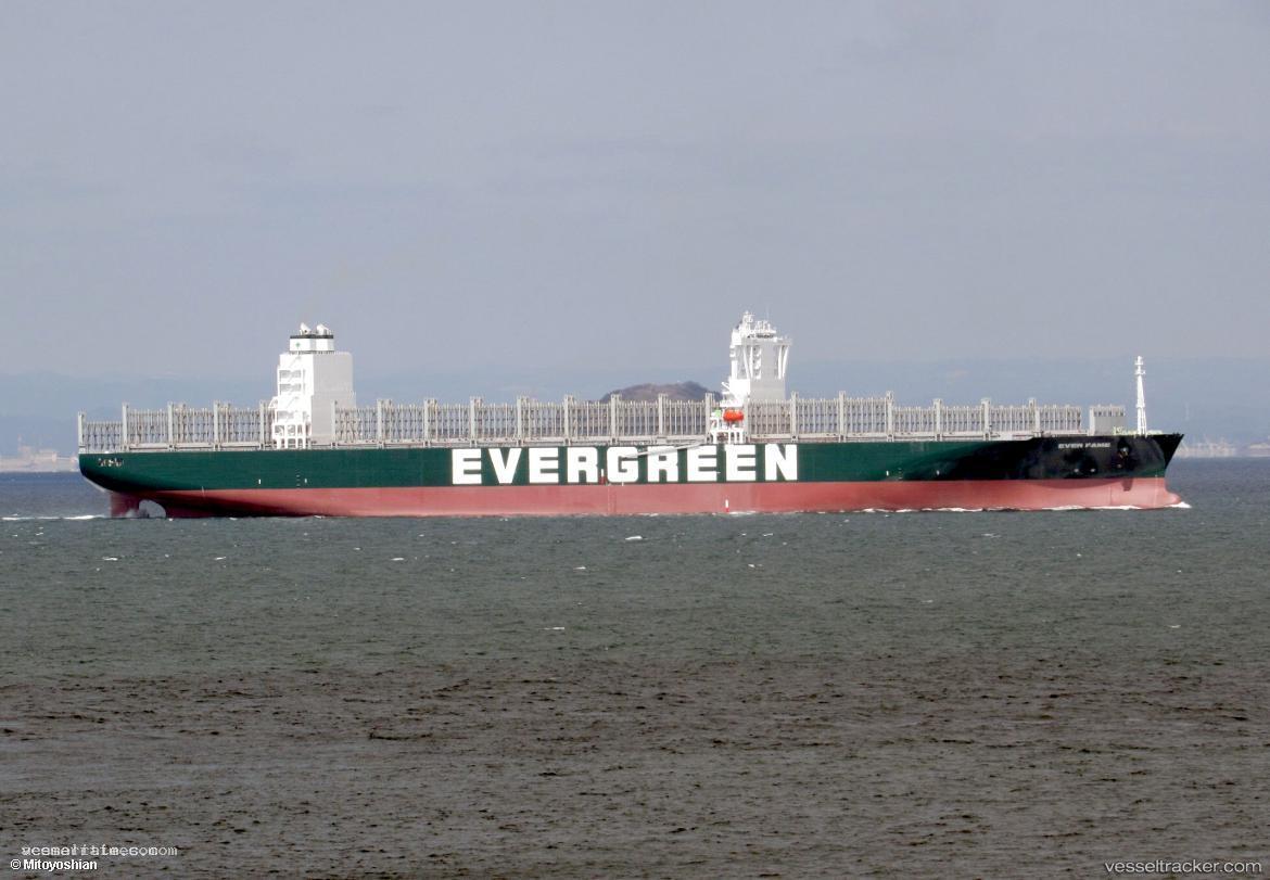 Ever-Fame - Container Ship vessel registered in Panama