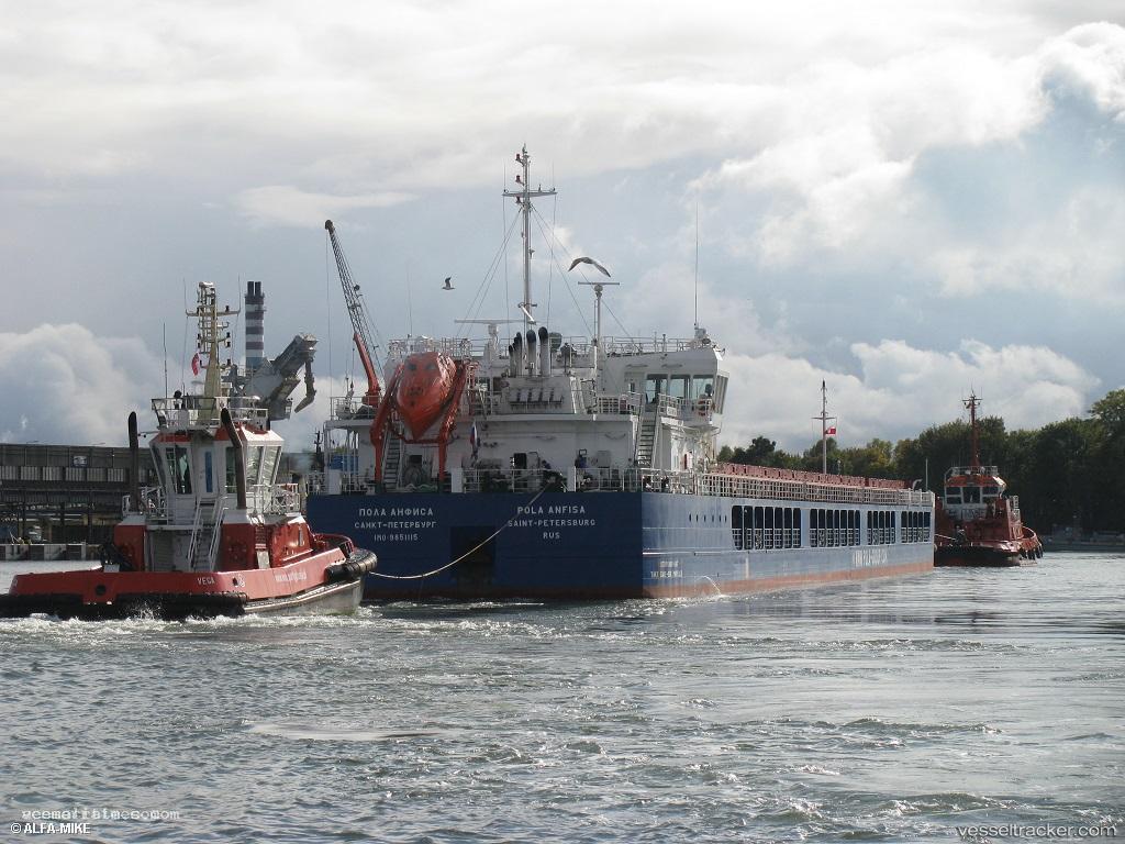 Pola-Anfisa - Multi Purpose Carrier vessel registered in Russia