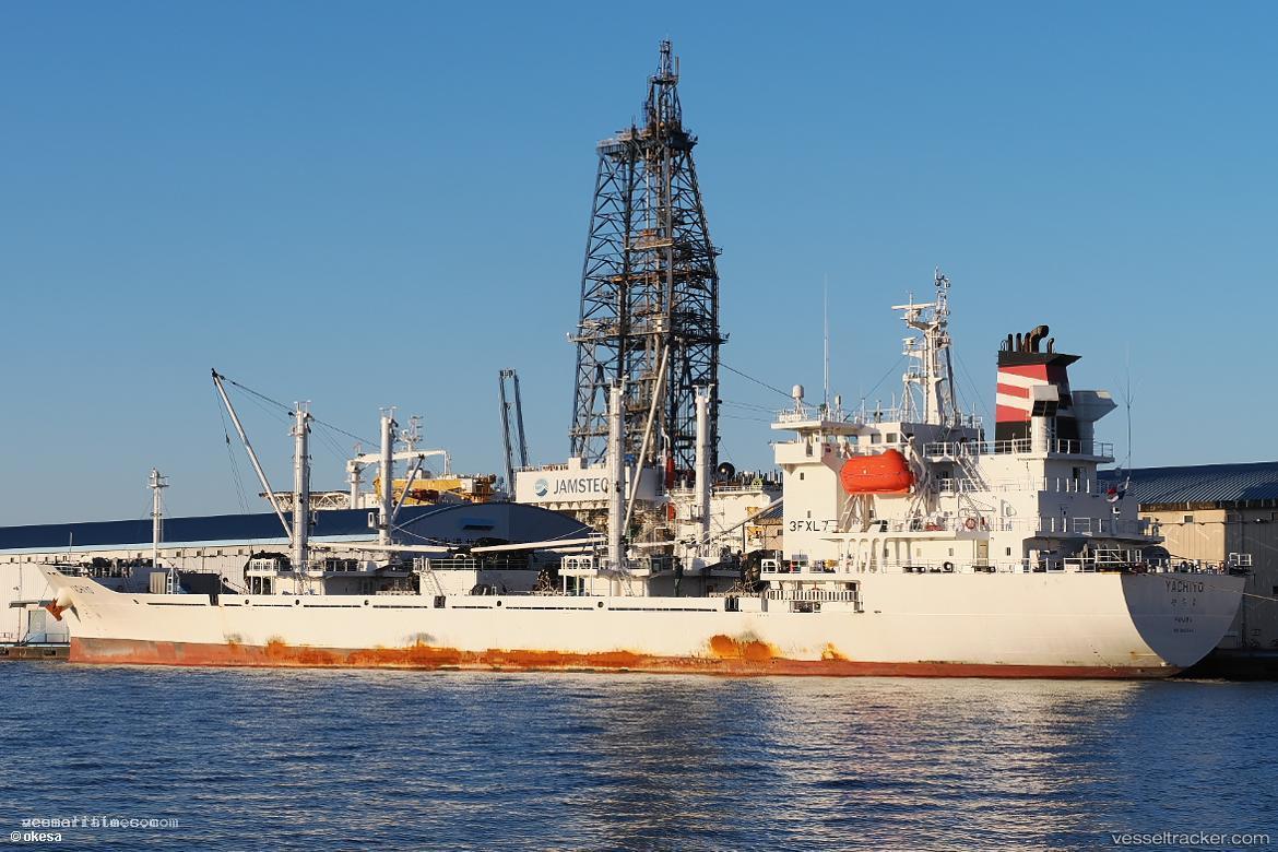 Yachiyo - Refrigerated Cargo Ship vessel registered in Panama