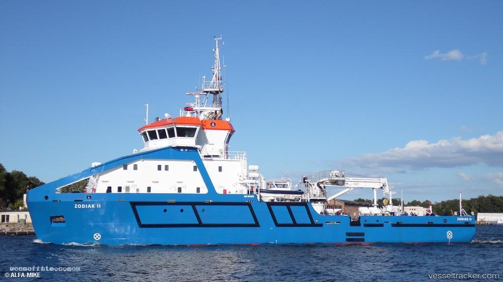 Zodiak-Ii - Buoy Lighthouse Vessel vessel registered in Poland