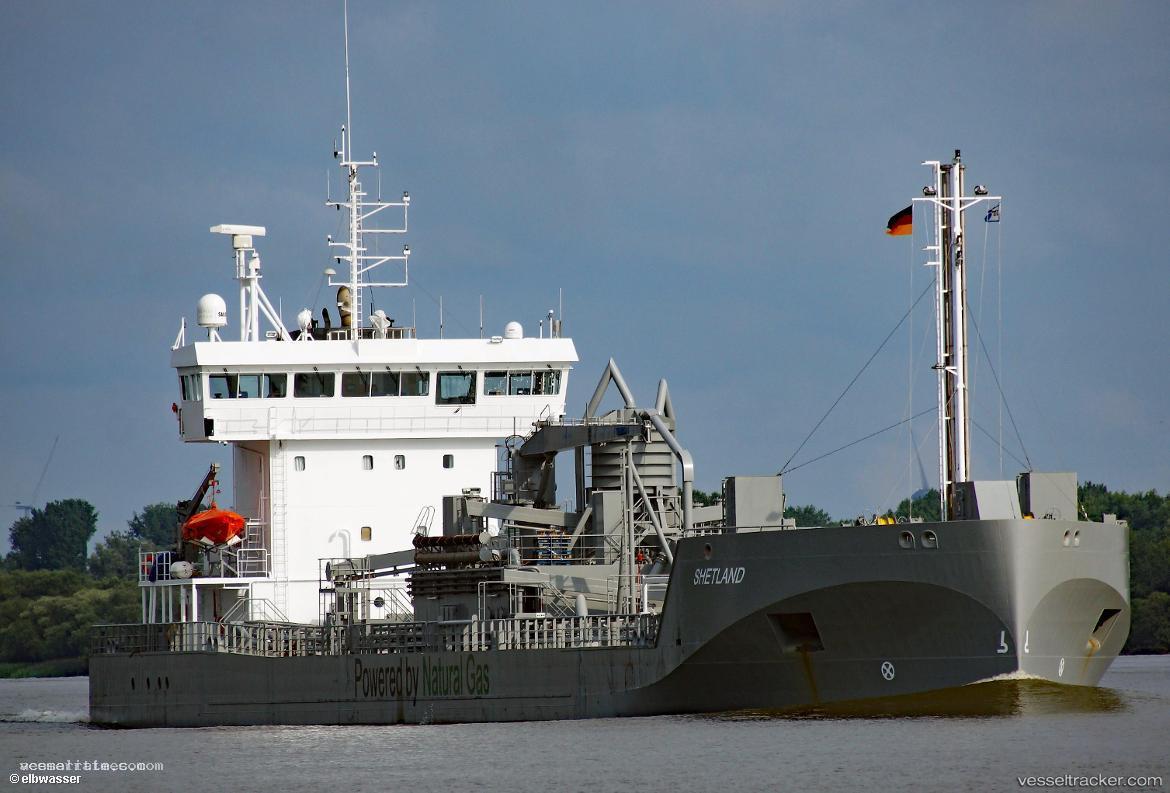 Shetland - Cement Carrier vessel registered in Netherlands