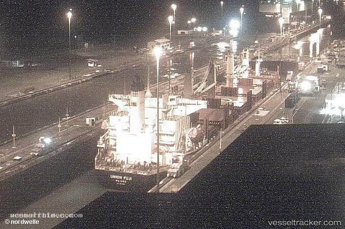 Union-Fuji - Bulk Carrier vessel registered in Marshall Islands
