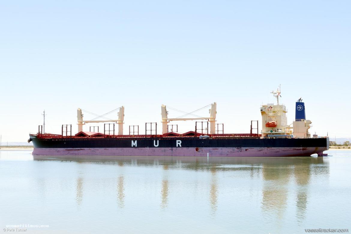 African-Warbler - Multi Purpose Carrier vessel registered in Bahamas
