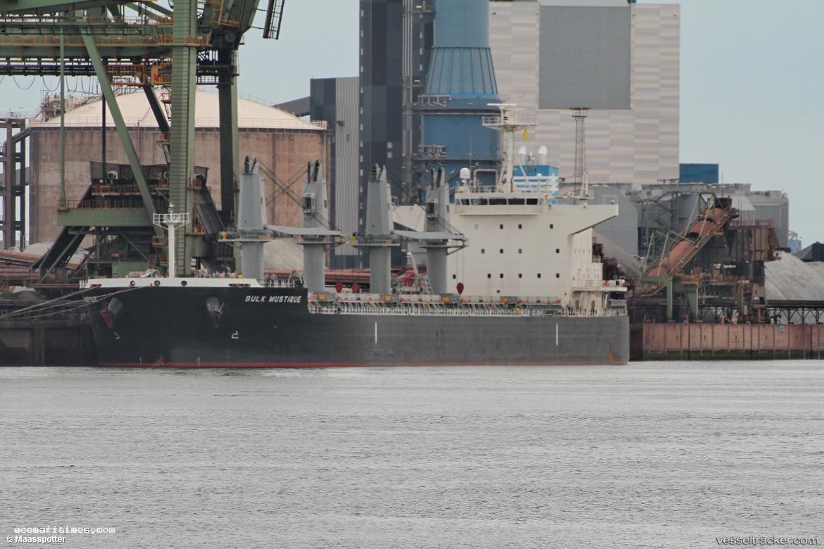 Bulk-Mustique - Bulk Carrier vessel registered in Liberia