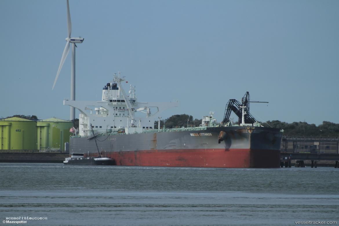 Nissos-Kythnos - Crude Oil Tanker vessel registered in Marshall Islands