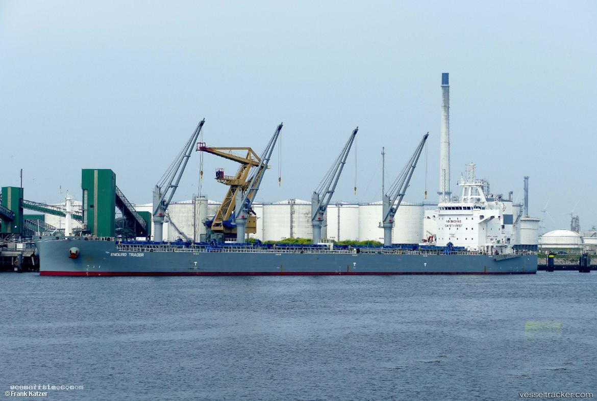 Enduro-Trader - Bulk Carrier vessel registered in Panama