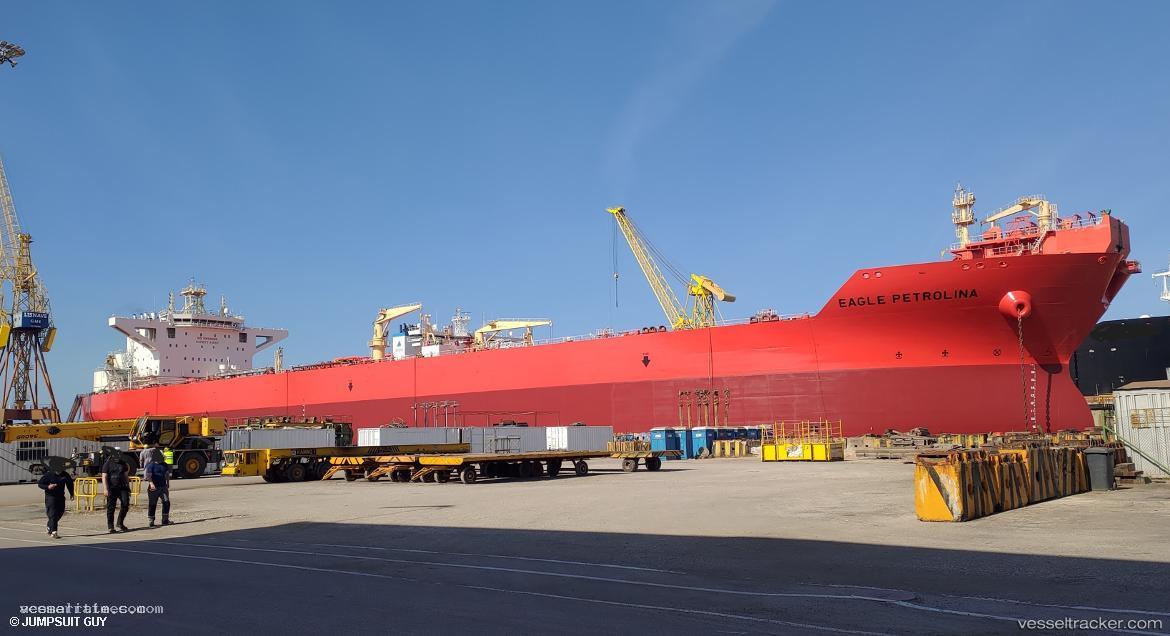 Eagle-Petrolina - Crude Oil Tanker vessel registered in Singapore