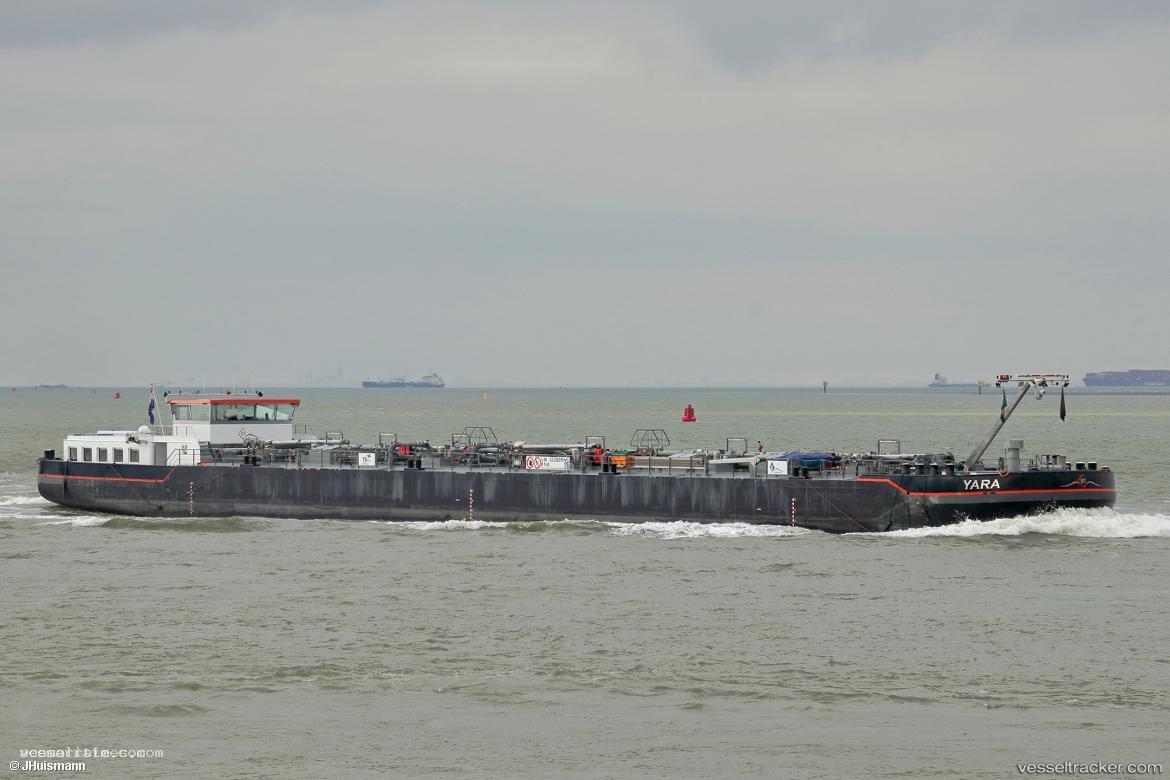 Yara - Other Tanker vessel registered in Netherlands