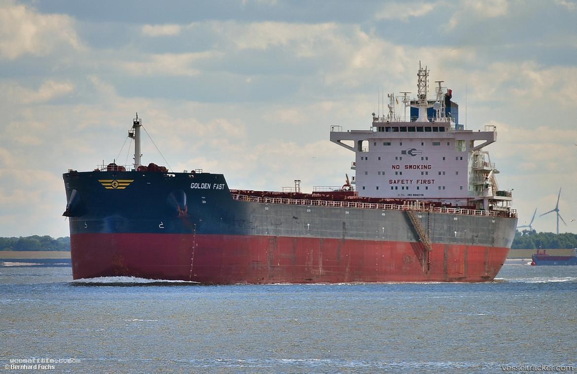 Golden-Fast - Bulk Carrier vessel registered in Marshall Islands