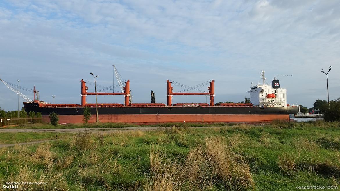 Kaifong - Bulk Carrier vessel registered in Singapore