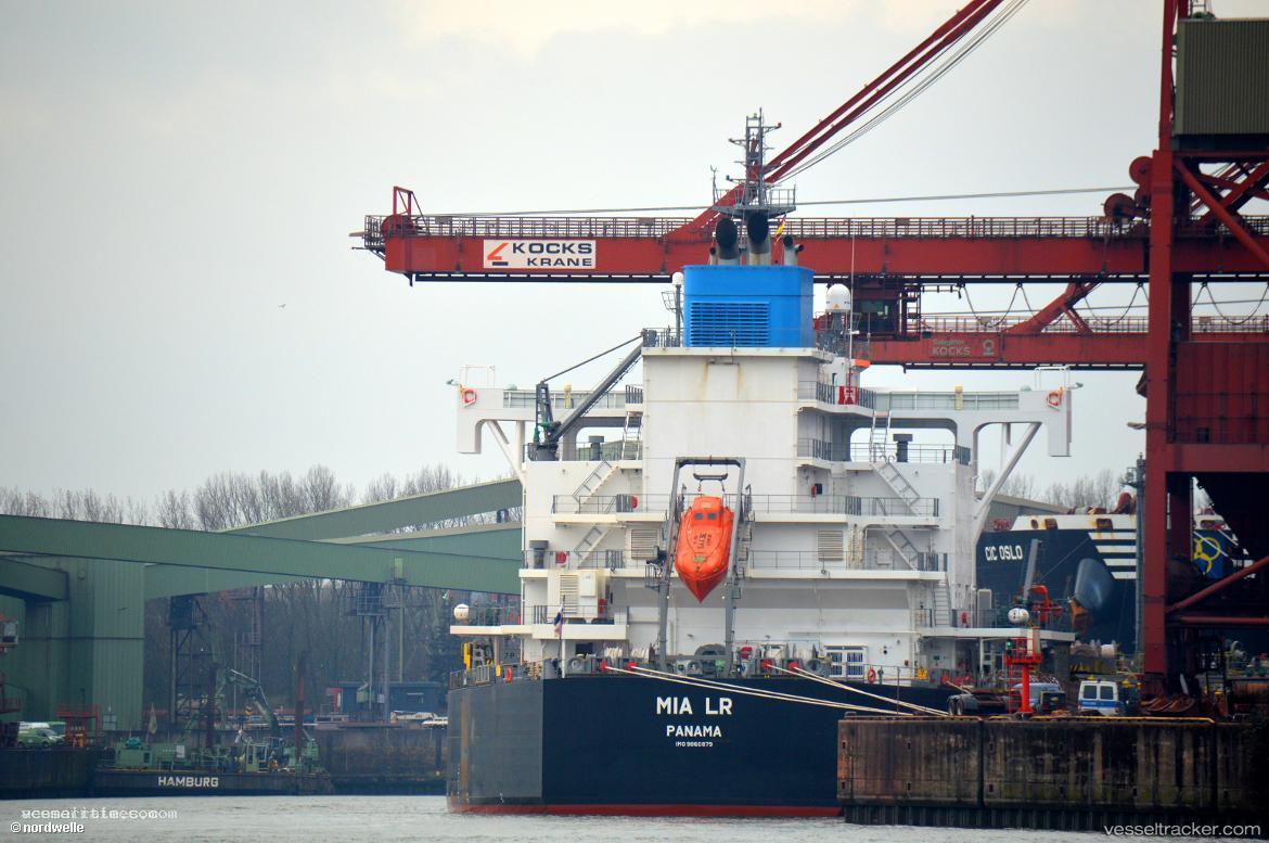 Mia-Lr - Bulk Carrier vessel registered in Panama