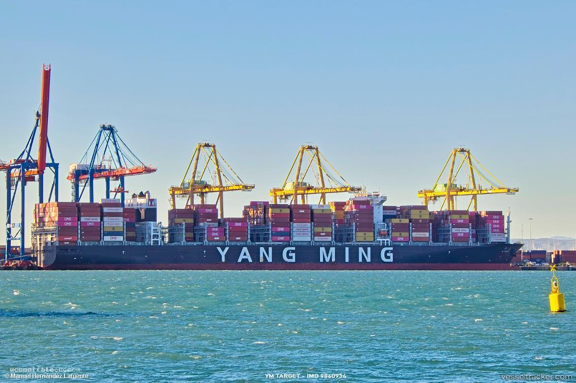 Ym-Target - Container Ship vessel registered in Liberia