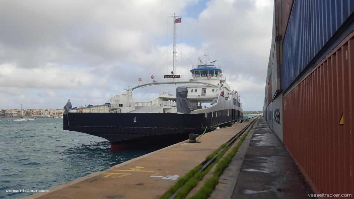 Eresfjord - Passenger Ro Ro Cargo Ship vessel registered in Norway
