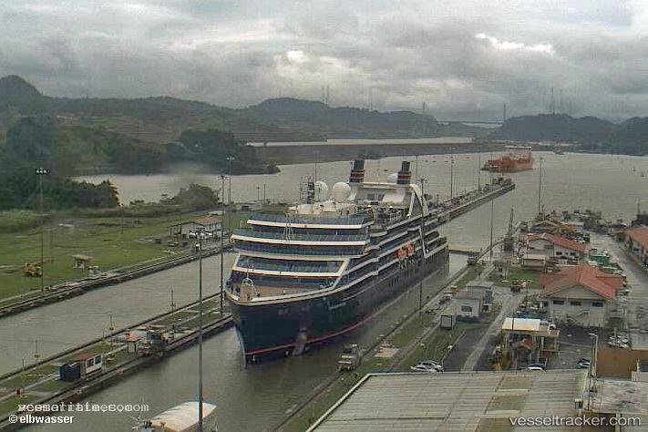 Seabourn-Venture - Cruise Ship vessel registered in Bahamas