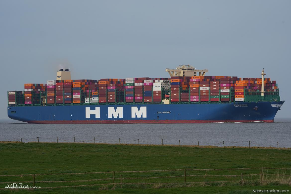 Hmm-Copenhagen - Container Ship vessel registered in South Korea