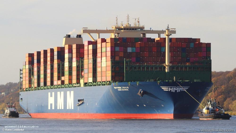 Hmm-Gdansk - Container Ship vessel registered in South Korea