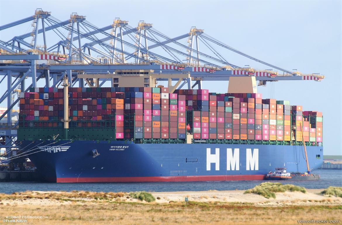 Hmm-Helsinki - Container Ship vessel registered in South Korea