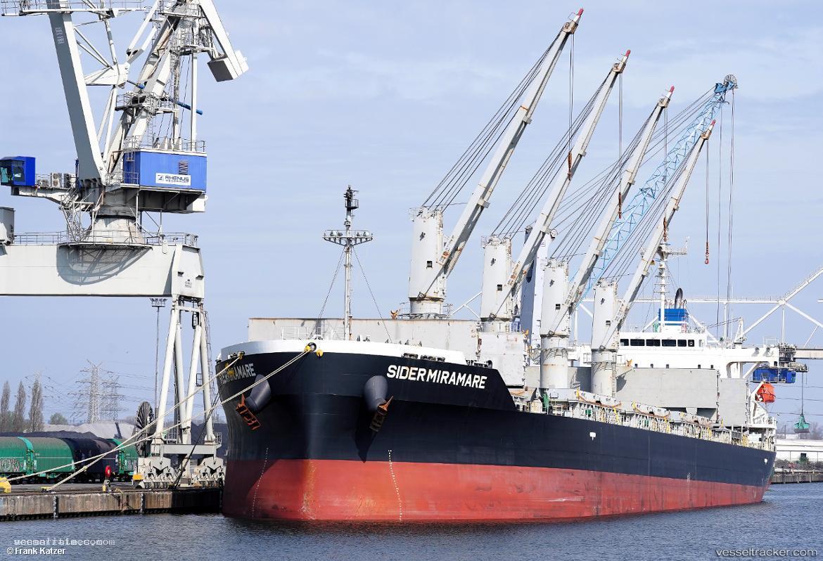 Sider-Miramare - Bulk Carrier vessel registered in Marshall Islands