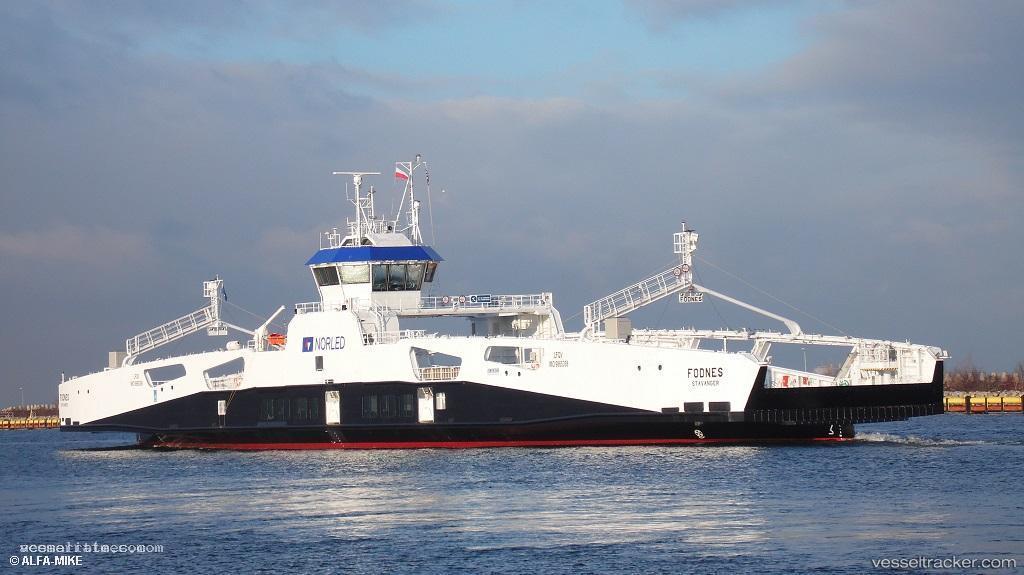 Fodnes - Passenger Ro Ro Cargo Ship vessel registered in Norway