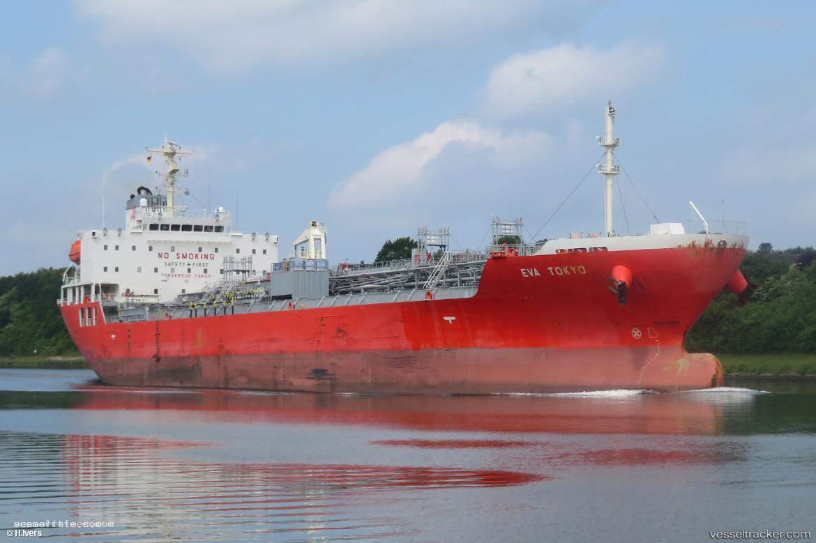 Eva-Tokyo - Chemical Oil Products Tanker vessel registered in Panama