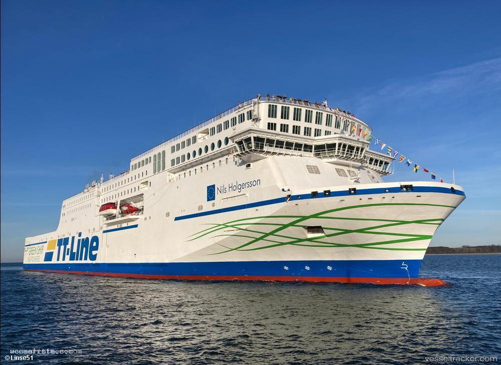 Nils-Holgersson - Passenger Ro Ro Cargo Ship vessel registered in Germany