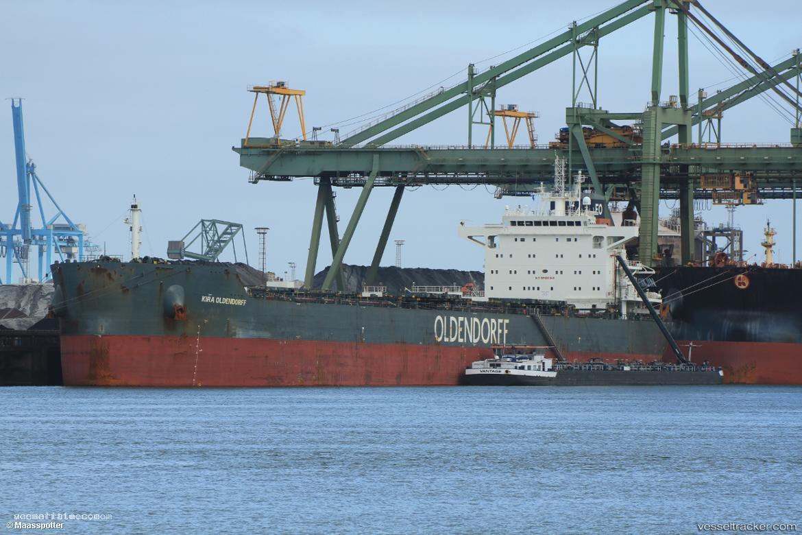 Kira-Oldendorff - Bulk Carrier vessel registered in Liberia